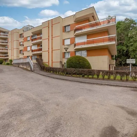 Le Quintessence: Balneo & Luminotherapie + Parking Apartmán *